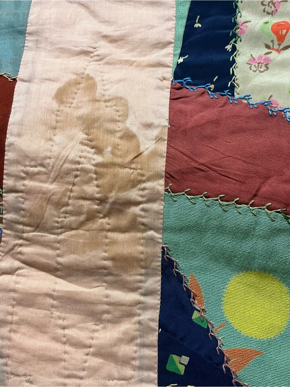 Vintage hand stitched 1930s patchwork crazy quilt 72 x 85 USA made